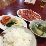 慶州苑 銀座店 - A定食、700円