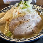 ラーメン南の - 琥珀中華野菜ワンタントッピング