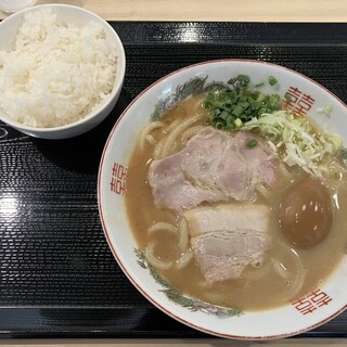 つけめん しんちゃん_0