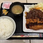 名古屋名物 みそかつ 矢場とん - 料理写真: