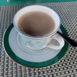 Thee Tiffin - 食後のチャイ