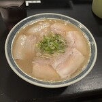 豚骨ラーメンを啜ル。 折尾出張所 - 