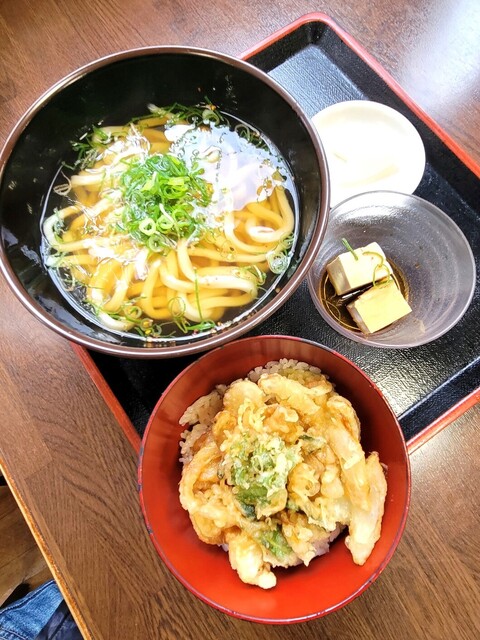 伊都菜彩 まるいとうどん - 波多江/うどん | 食べログ