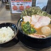 王道家直系 家系ラーメン がく