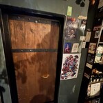 眞踏珈琲店 - 個性の塊、レシートは無く領収書は万年筆で手書き。そういえば注文も緑のインクで万年筆での手書き。