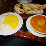 ラルキー - チキンマサラ+イエローライス（白ライス）