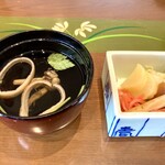 魚庄 大宮店 - ◇鰻重：お新香、お吸い物付／上　奈良漬もあった。