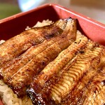 魚庄 大宮店 - ◇鰻重：お新香、お吸い物付／上