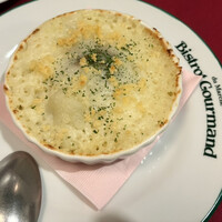 ビストロ グルマン - 牛スジ煮込みのパルマンティエ。