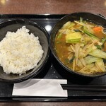 CoCo壱番屋 - 料理写真:かぼちゃと冬野菜スープカレー！