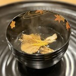 日本料理 一会 - 舞茸のお吸い物