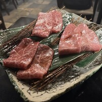 炭火焼肉 日本橋イタダキ - 