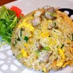中華家 しかけん - しかけん炒飯　850円(税込)　シンプル・イズ・ベスト。1人前ごと魂込めてお作りします。