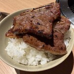 焼肉 六甲 - 