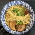 麺屋 マルヨシ - 平打ちストレート太麺