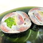 すしやのたい悟 - （6）千葉県コイワシ巻物　気に入りの、美しい逸品。