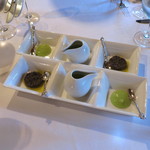 Hermitage de Tamura - パンのお供に（韮とパセリのマヨネーズ、小豆島産オリーブオイル、アンチョビ・黒オリーブのタプナードソース）　(2014/11)