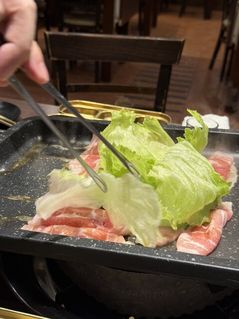 Ton Ton Teji Shinjuku Ten photo 2