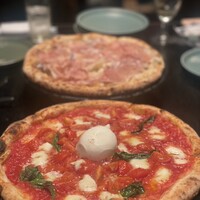 800°DEGREES ARTISAN PIZZERIA - 
