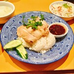 グリーンパッタイ - カオマンガイ