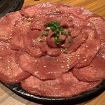 YAKINIKU 安萬LABO - 