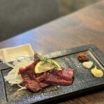 えびと馬肉と日本酒 - 