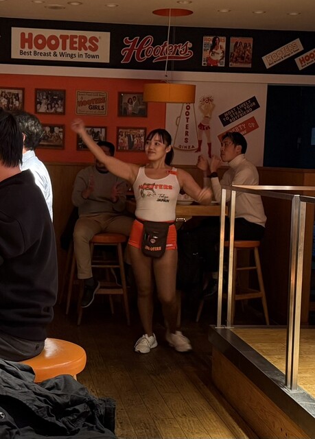 Hooters Ginza Ginza Ten photo 5