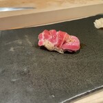 千成寿司 - トロ◯炙ってもくれるようだが、今回はそのまま