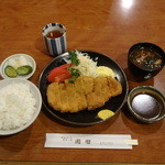 Tonkatsu Ando Suteki Okada - 豚カツ定食1100円