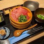 マグロとご飯 黒田飯 博多店 - 