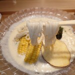 麦と鶏 - 麺リフト