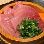 マグロとご飯 黒田飯 博多店 - 