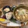 農家の息子がつくる食堂 さんかくとまる