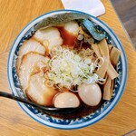 麺屋しらかわ 別邸 - 麺屋しらかわ 中華そばスーパーデラックス
