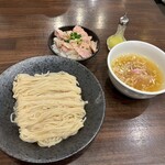 町田汁場 しおらーめん 進化 - 