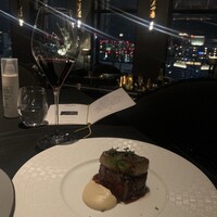 DINING & BAR TABLE 9 TOKYO - 