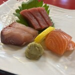 大阪あべの赤のれん - 