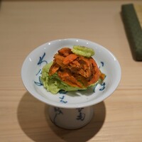 御成門はる - 黒豆のすり身（黒豆の中は緑色）、うに