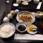 お食事処 多七 - 週替わりランチ   鯖の唐揚げ  海老・茸あんかけ   すみっコ達