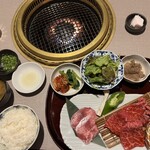 居間焼肉 百欒 - 