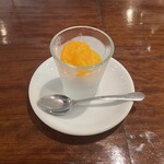 キノシタ - ココナツアイスと蜜柑