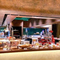 ERUTAN RESTAURANT BAR - 