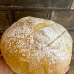 エピ・ド・ルージュ - パン・オ・レ