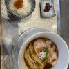 宍道湖しじみ中華蕎麦 琥珀 池袋店