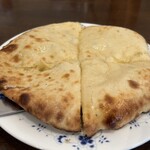 印度料理シタール - ミニチーズナン　税込605円