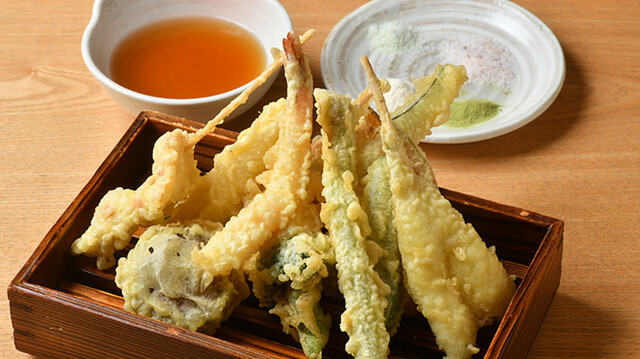 カレーうどん専門店 千吉 栄店