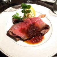 DINING & BAR TABLE 9 TOKYO - 