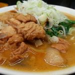 もつ煮 太郎 - スタミナラーメン@\850＋大盛\100