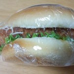 ディオ - フィッシュフライバーガー<税抜>93円　※側面から(2014.11.24)