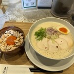 鶏白湯そば 岸良 - 料理写真: